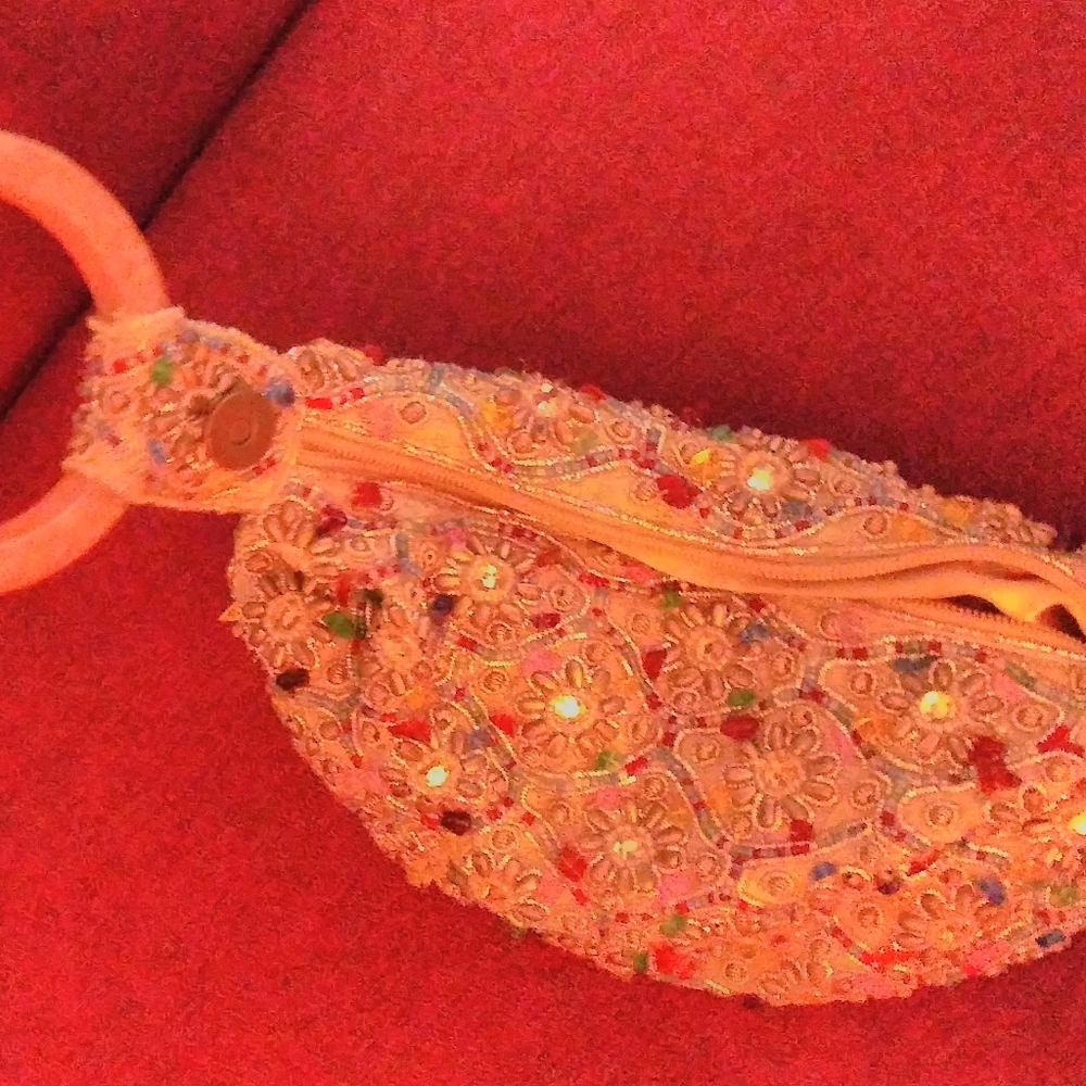2 Pocket Purses